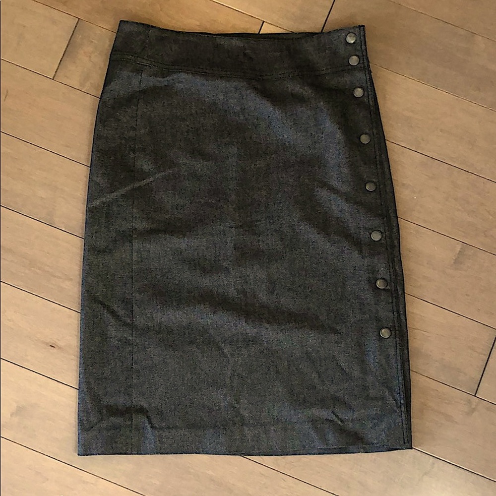 Hennes gray shimmer pencil skirt
